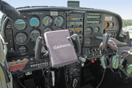 1968-Cessna_C-182_SKYLANE_N71065-Cabin